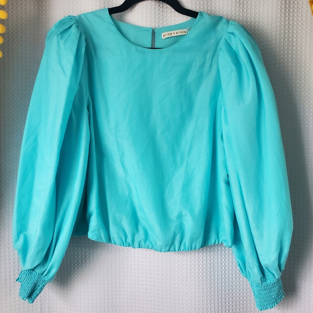 Alice + Olivia silk blend puff sleeve top aqua L
